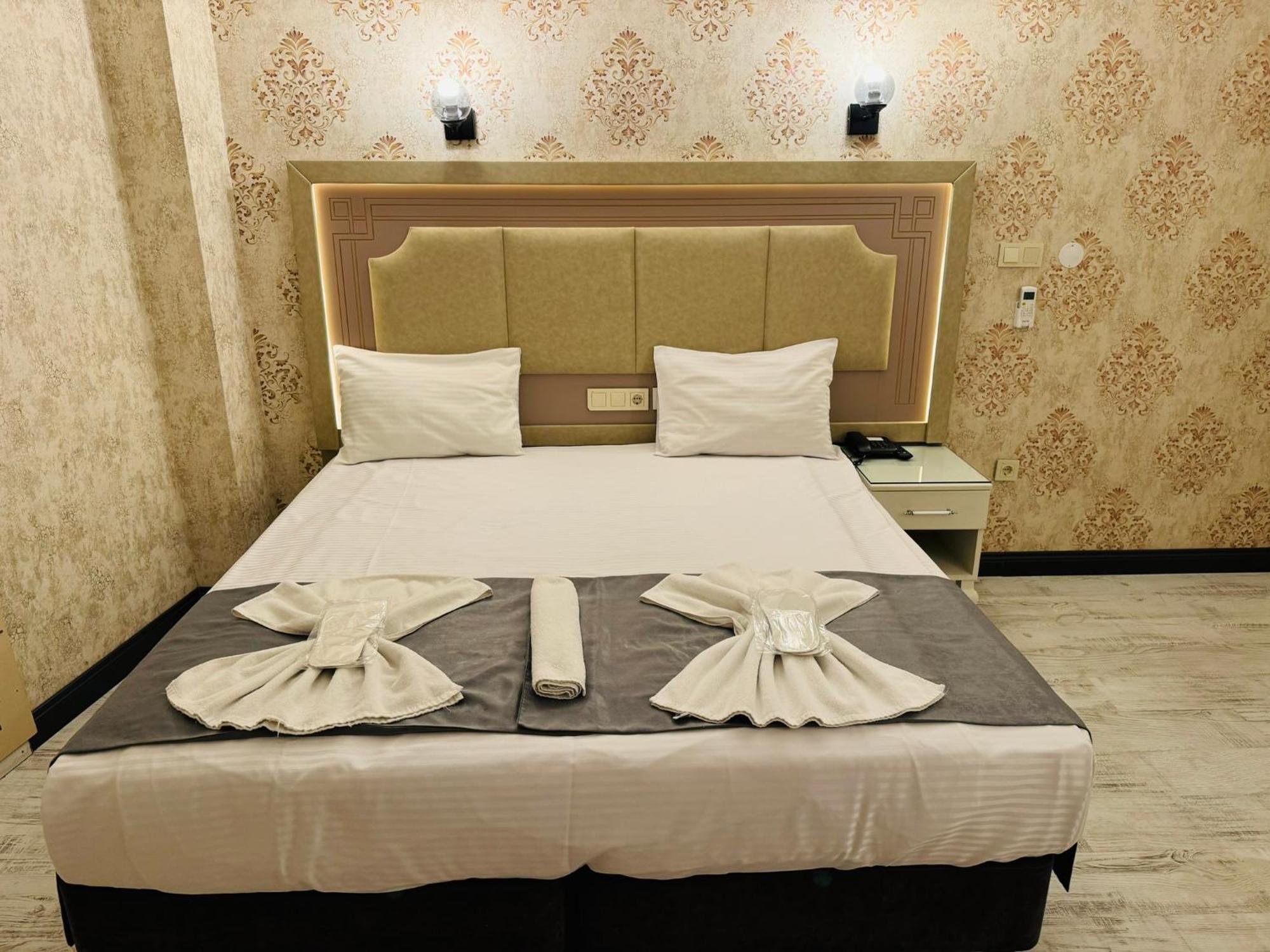 Old City Viva Hotel Istanboel Buitenkant foto