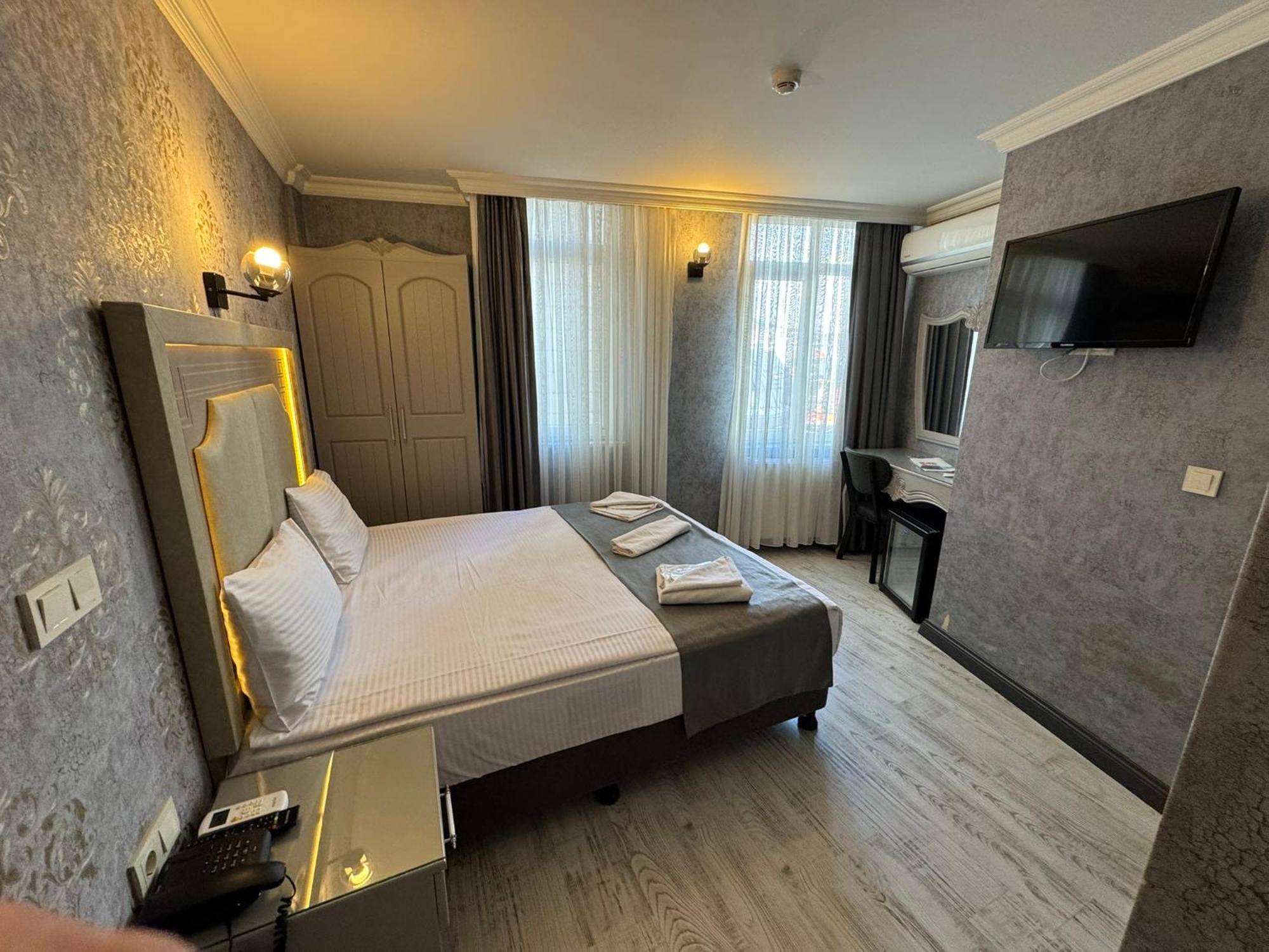Old City Viva Hotel Istanboel Buitenkant foto