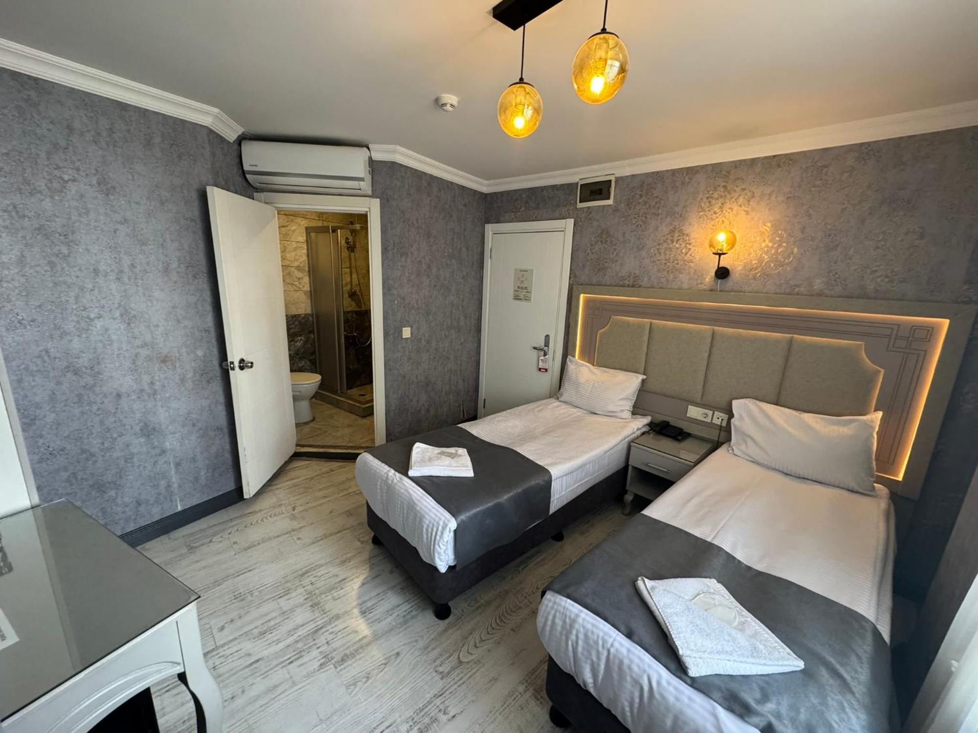 Old City Viva Hotel Istanboel Buitenkant foto